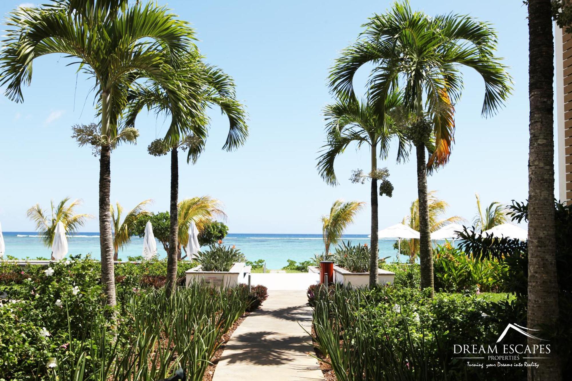 Cap Ouest Luxury Beachfront Flic en Flac Luaran gambar